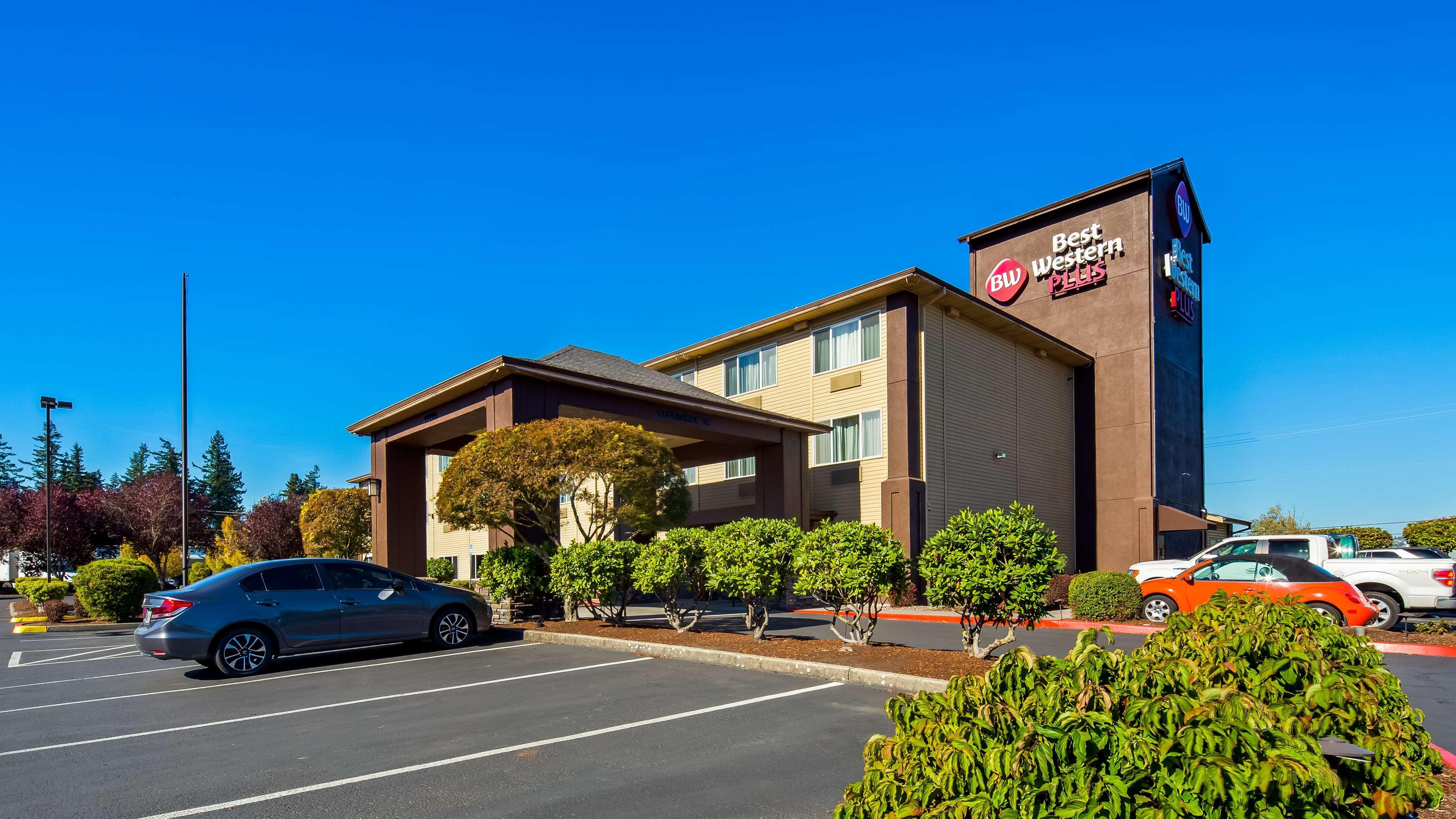 Best Western Cascade Inn & Suites Troutdale Eksteriør billede