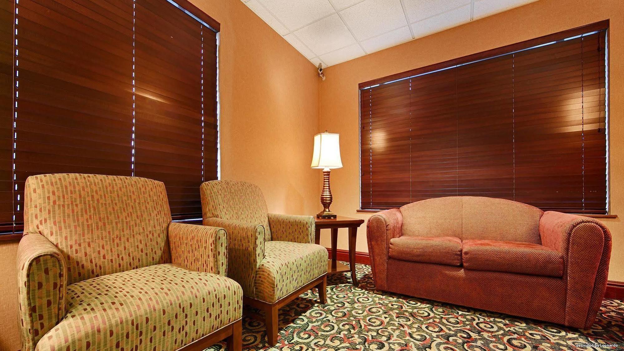 Best Western Cascade Inn & Suites Troutdale Eksteriør billede
