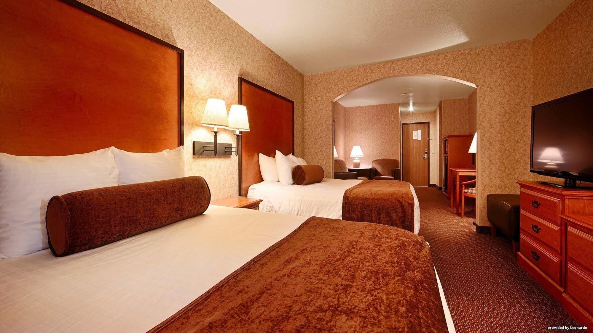 Best Western Cascade Inn & Suites Troutdale Eksteriør billede