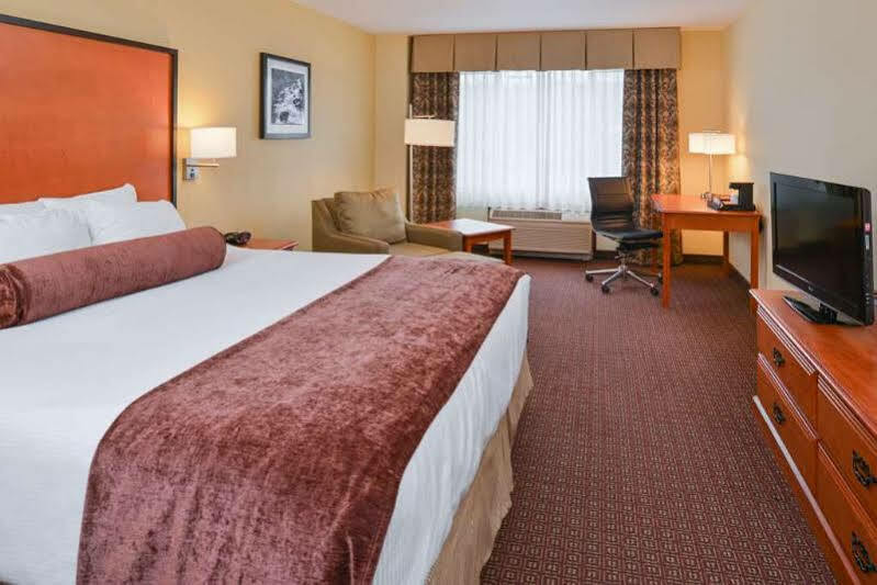 Best Western Cascade Inn & Suites Troutdale Eksteriør billede